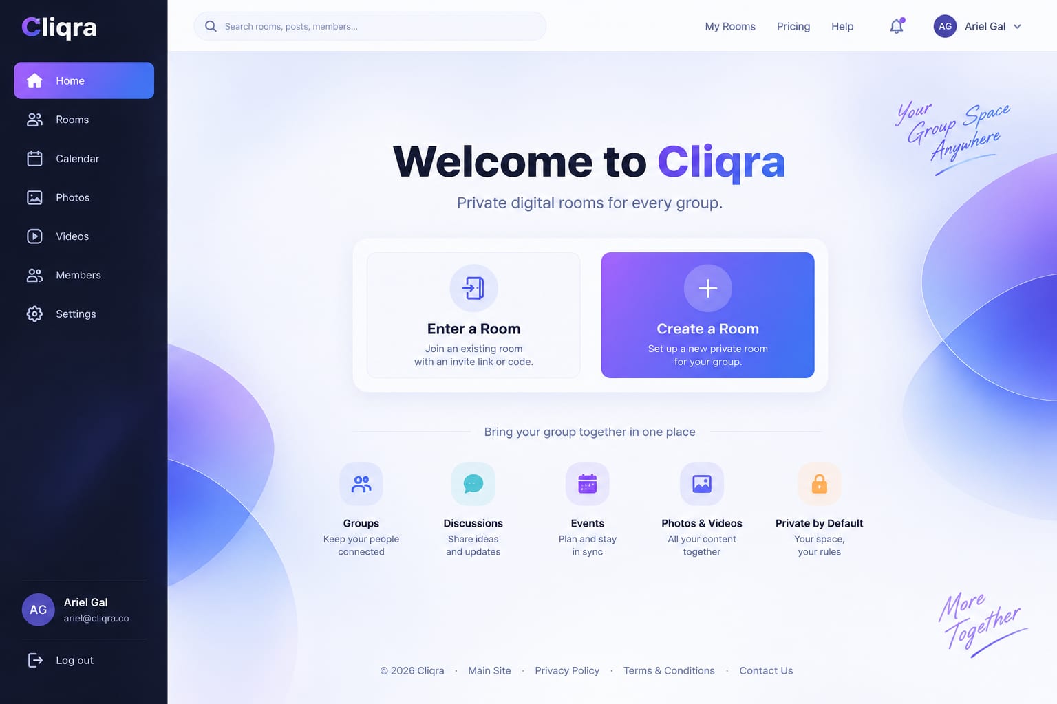 The Cliqra home page with sign-up and log-in